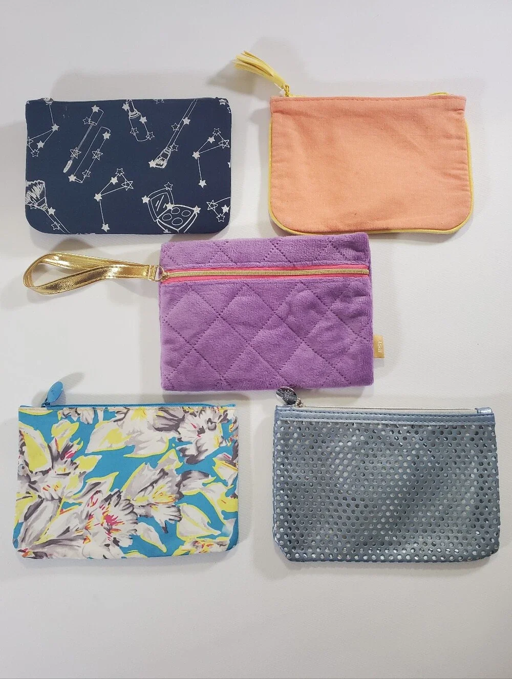 🟢 IPSY Bags Set of 5 Assorted Cosmetic Bags Constellation Peach Velvet Floral